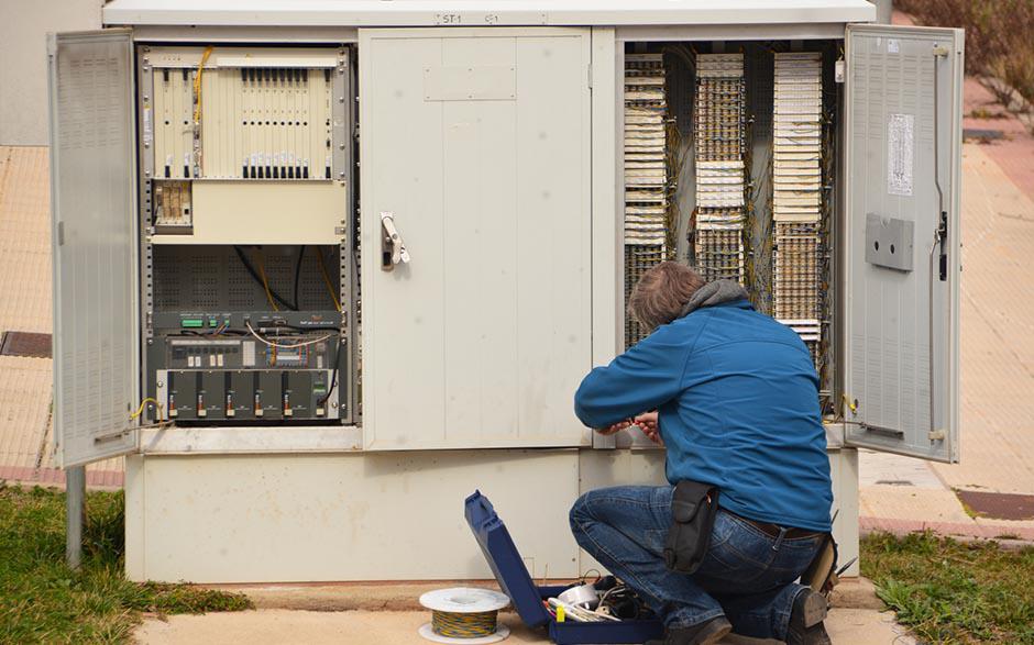 cherche électricien pas cher Saint-Michel-sur-Orge